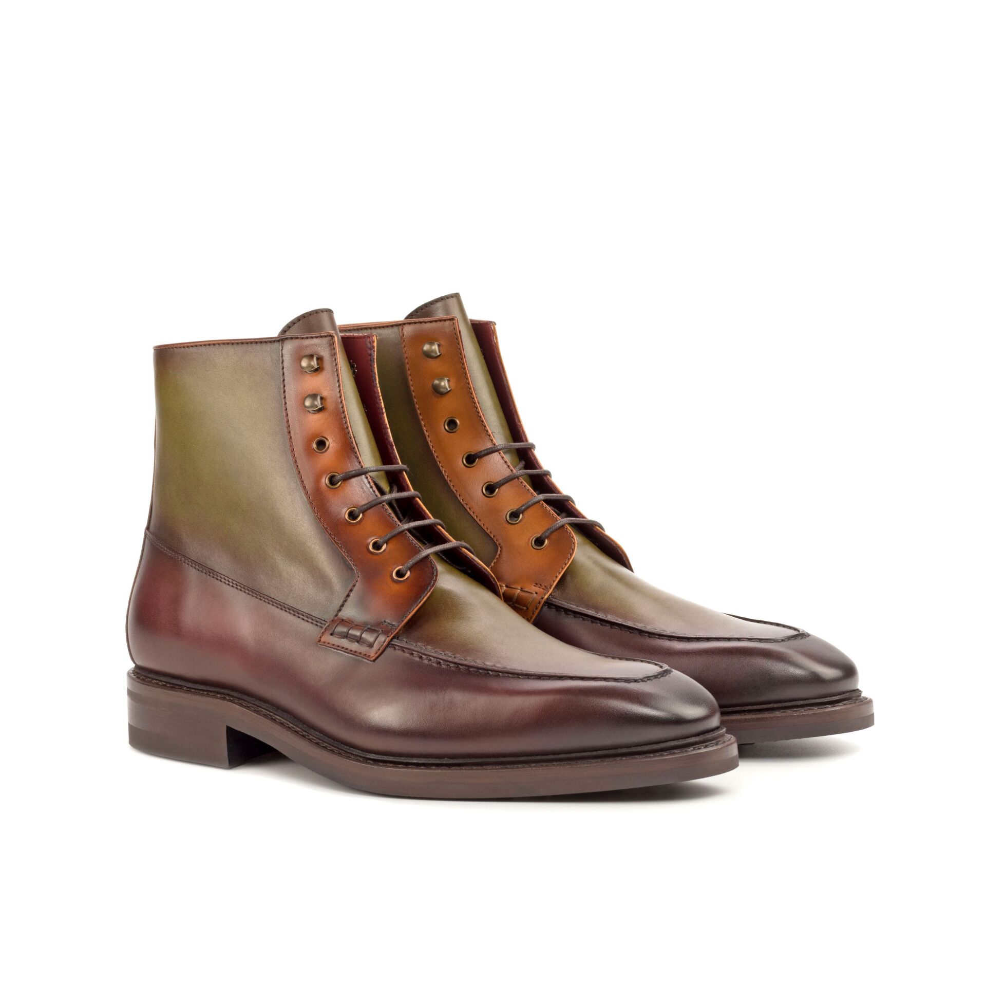 The Oak St. Moc Toe Boot No. 4678