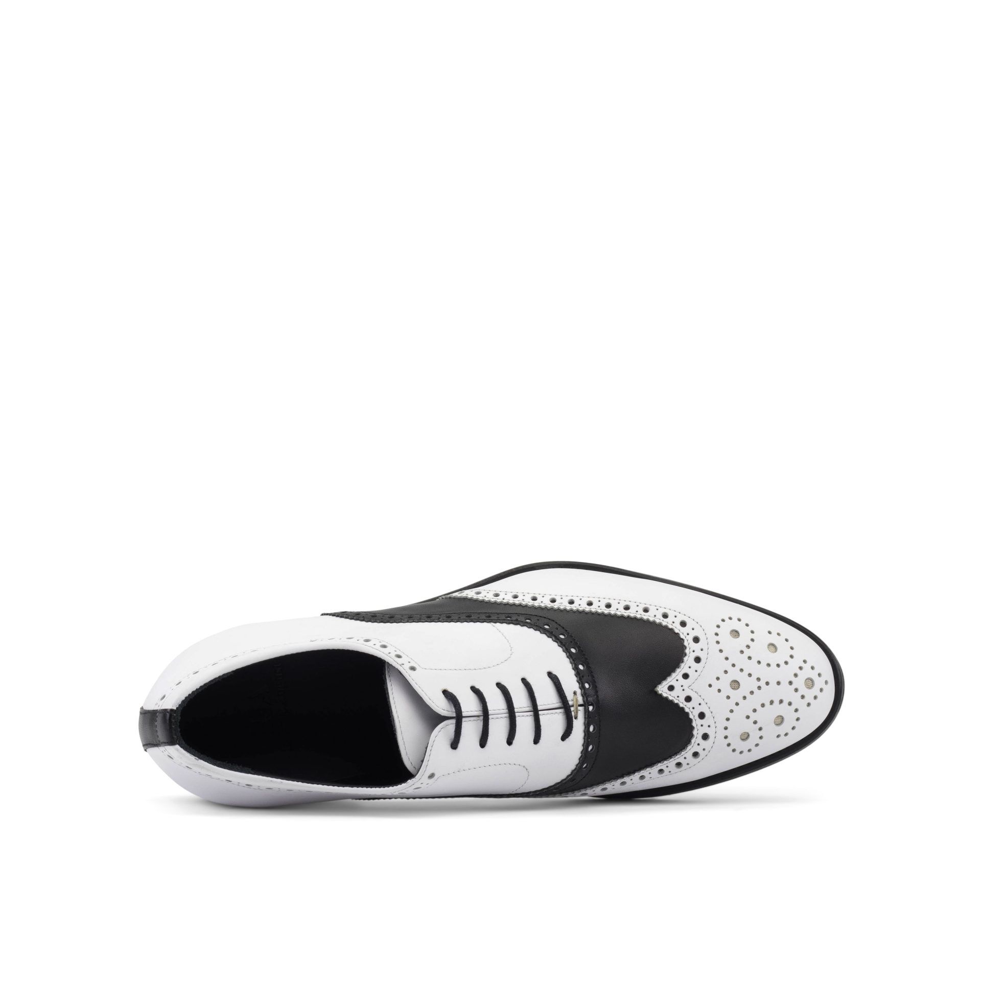 The Devon Ave. Full Brogue No. 8321 | Golf Shoes - Image 3